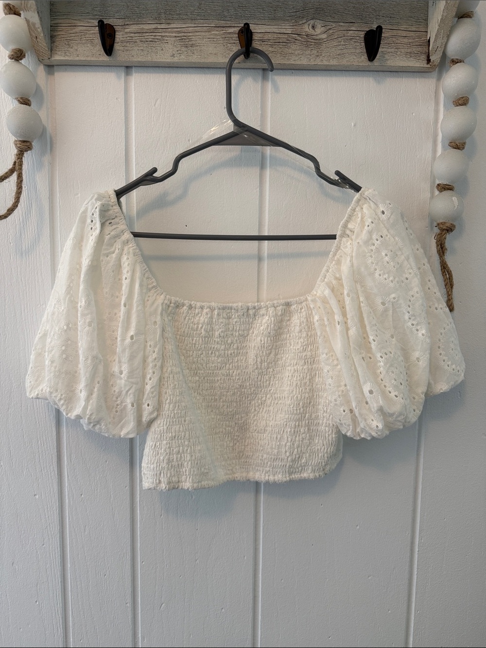 Mod on Trend Eyelet Puff Sleeve Crop Top - Picture 3 of 3